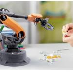 WLKATA Mirobot 6-Axis Mini Robot Arm Education Kit: Your Gateway to Emerging Robotic Technologies